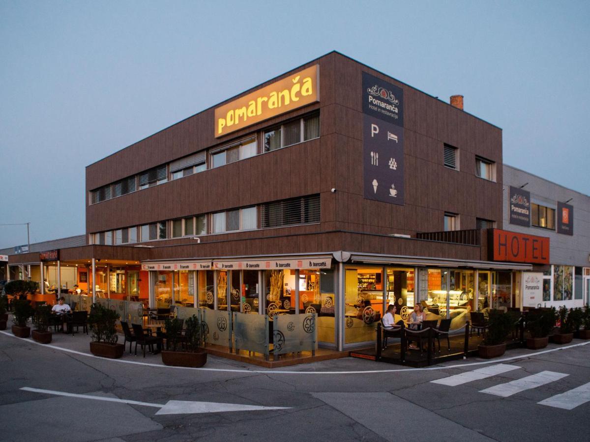 Hotel Pomaranca プトゥイ エクステリア 写真