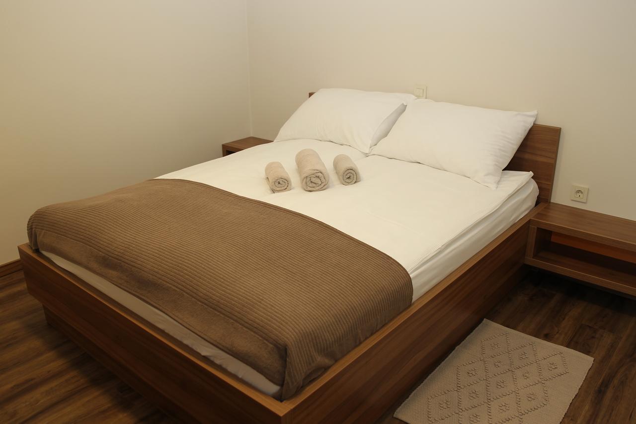 Hotel Pomaranca プトゥイ エクステリア 写真